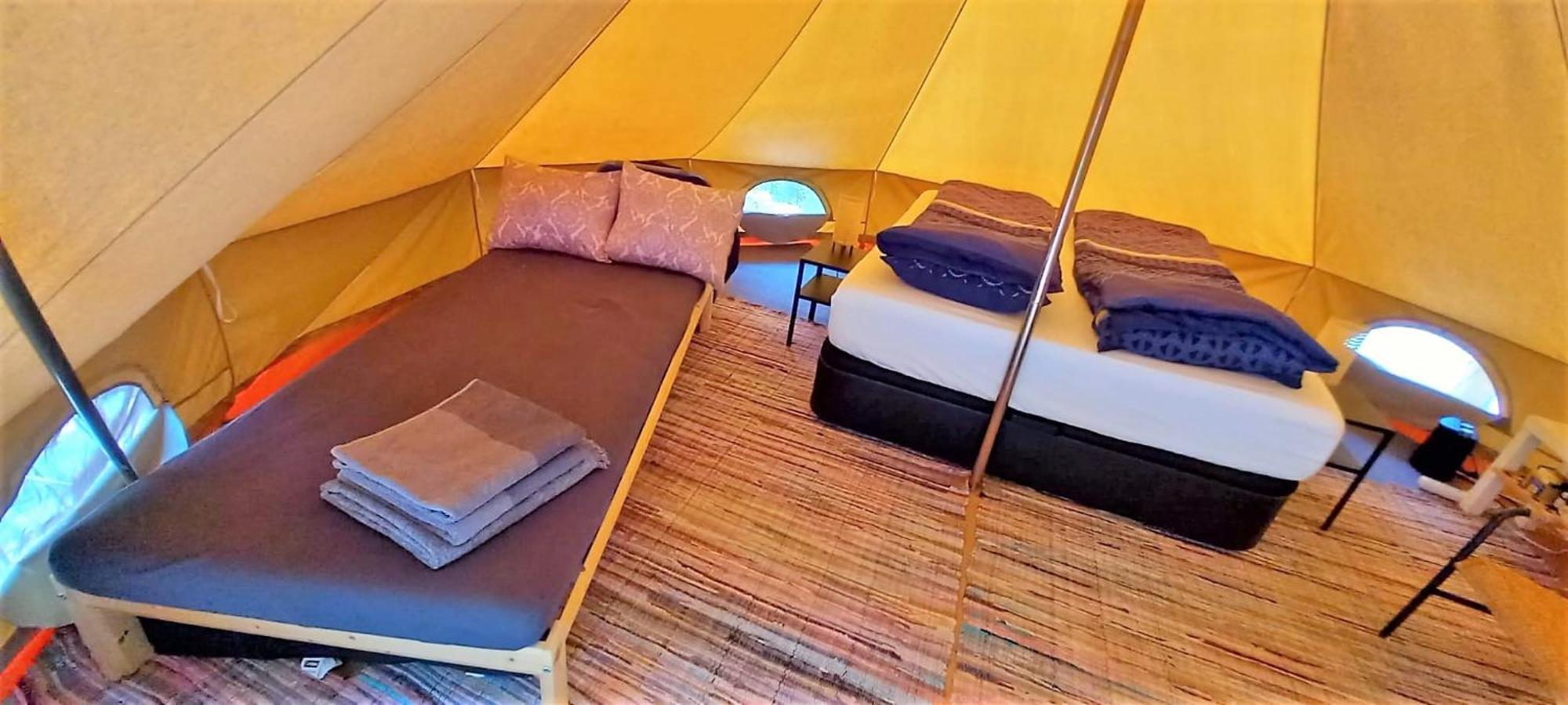Bell-Tenten Quinta Pomar Do Pontido 卡贝塞拉什德巴什图 外观 照片